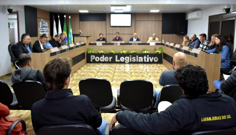 Com 4h30 de duração e pauta extensa, Câmara de Laranjeiras do Sul realiza a sessão mais longa da atual legislatura